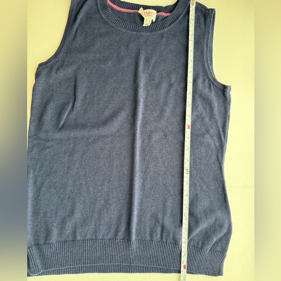 Elements Isaac Mizrahi Sleeveless Sweater Size Small - Picture 3 of 7